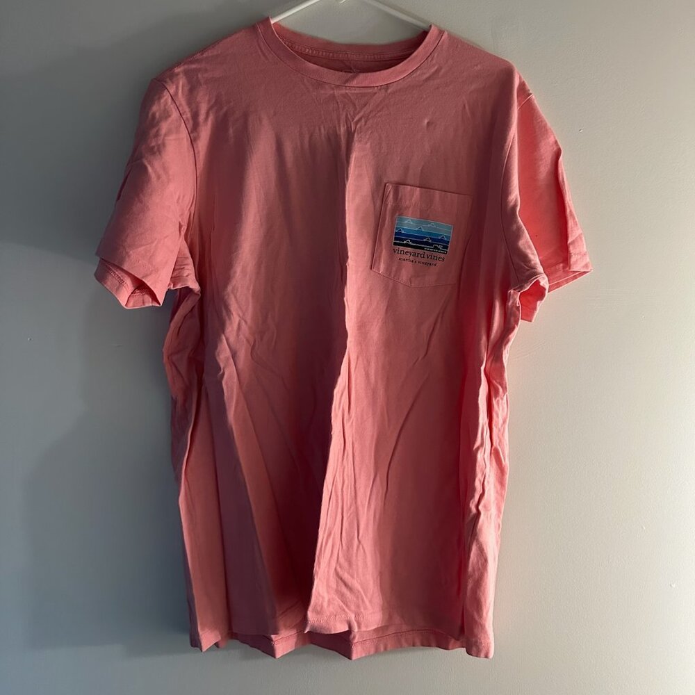 Vineyard Vines T Shirt